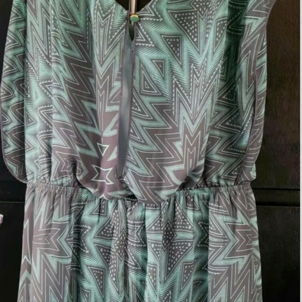 Womens Sz sm dress by Accidently in Love - Picture 5 of 6